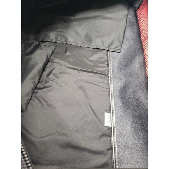 Lot Of 2 Vintage Marlboro Unlimited Gear Compass Duffle Bags 22” & 27” Pre Owned - Picture 12 of 13